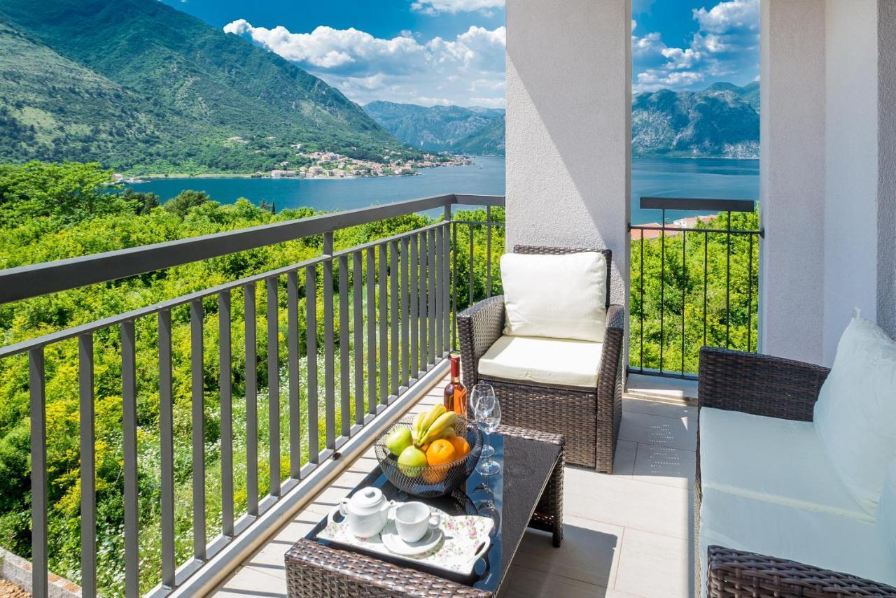Montefiori Lux View Apartment โกตอร์ ภายนอก รูปภาพ