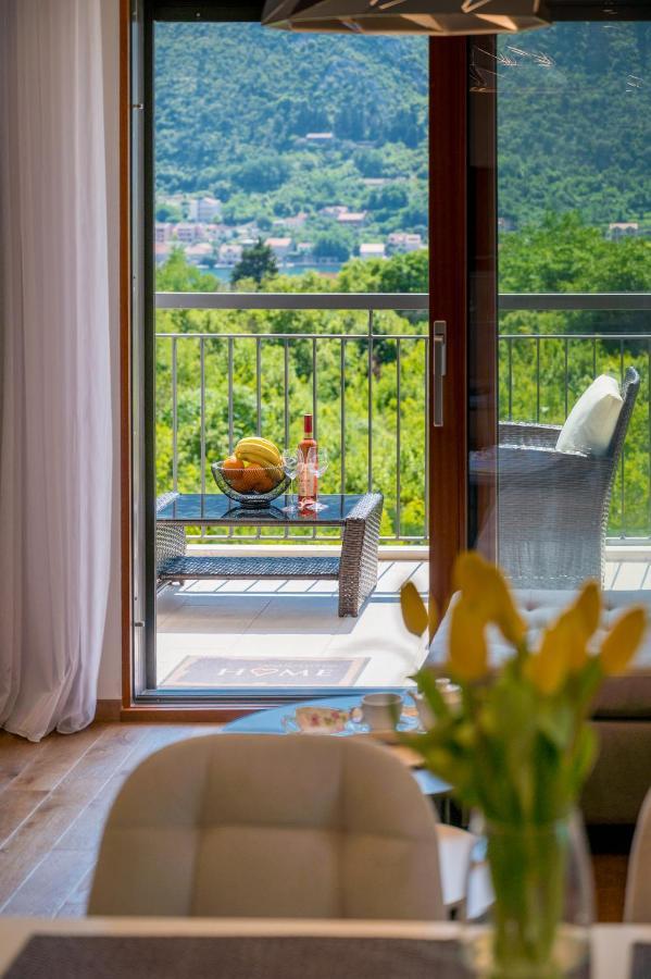 Montefiori Lux View Apartment โกตอร์ ภายนอก รูปภาพ