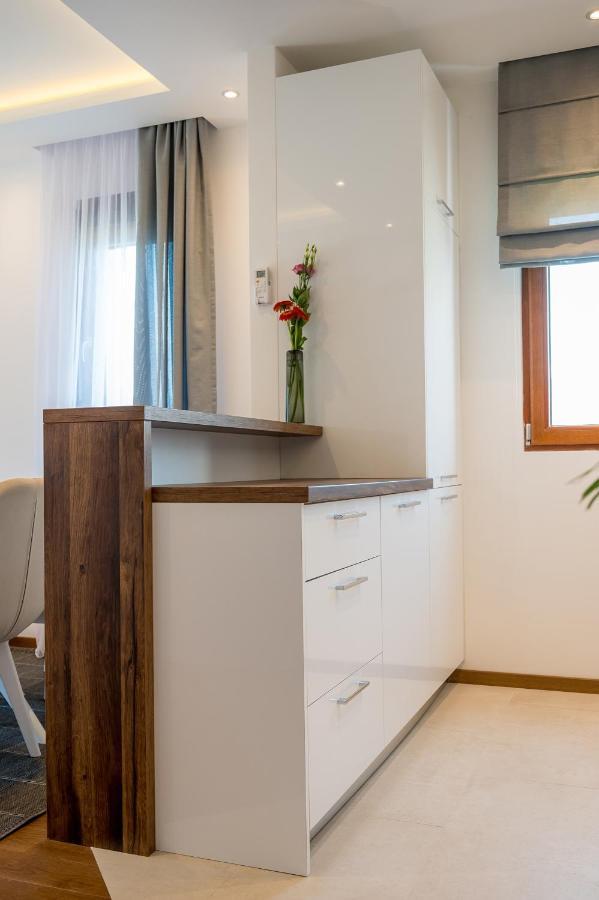 Montefiori Lux View Apartment โกตอร์ ภายนอก รูปภาพ