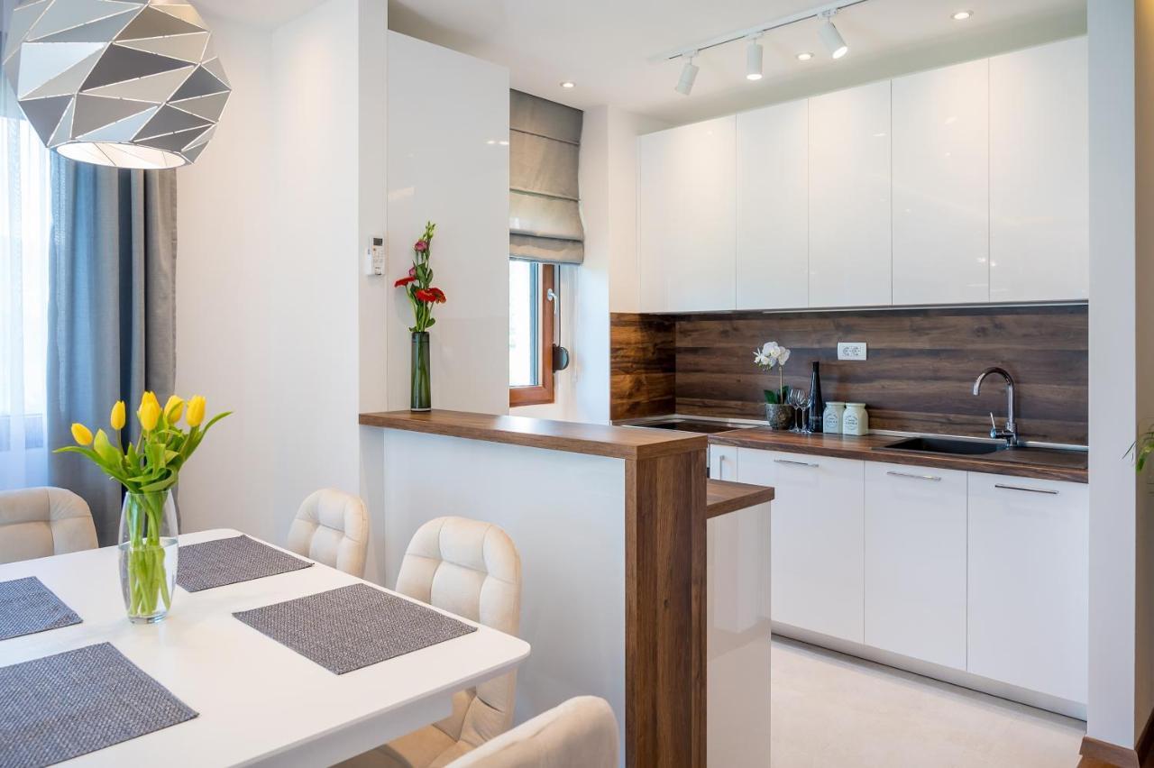 Montefiori Lux View Apartment โกตอร์ ภายนอก รูปภาพ