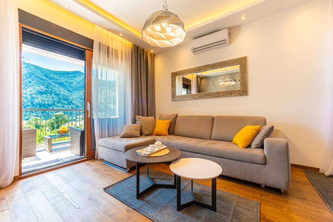 Montefiori Lux View Apartment โกตอร์ ภายนอก รูปภาพ