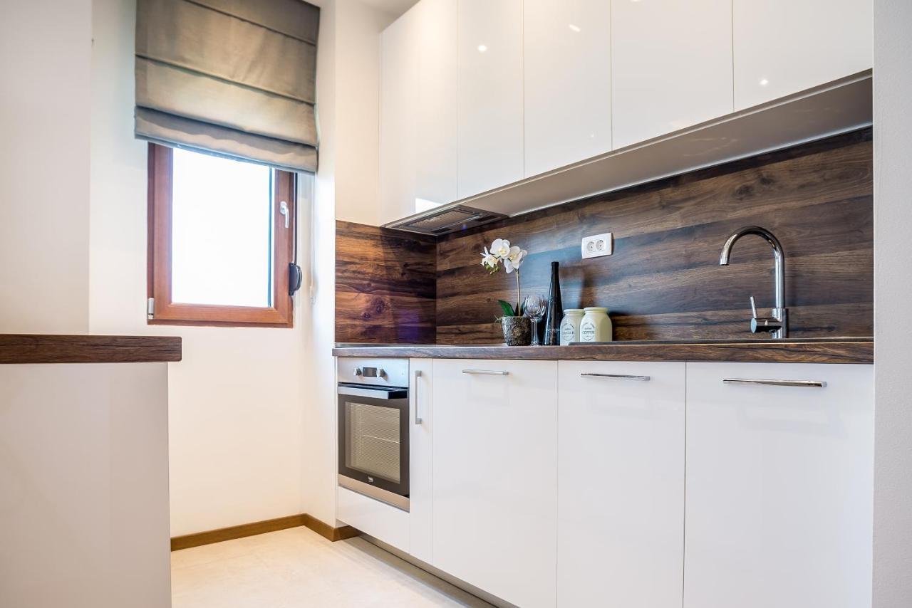 Montefiori Lux View Apartment โกตอร์ ภายนอก รูปภาพ