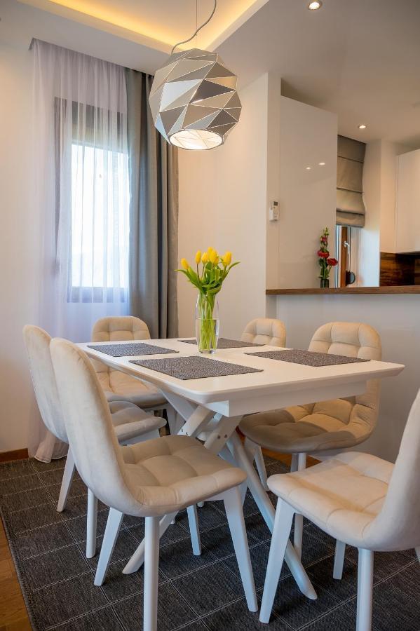 Montefiori Lux View Apartment โกตอร์ ภายนอก รูปภาพ