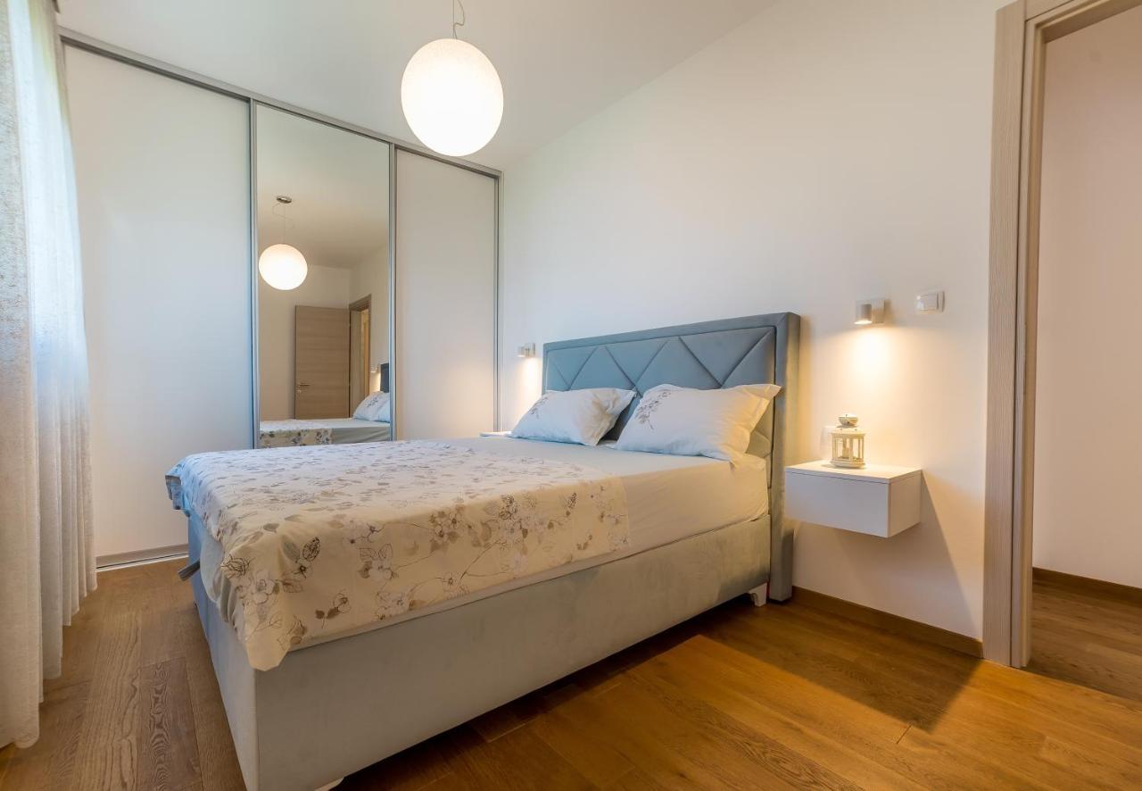 Montefiori Lux View Apartment โกตอร์ ภายนอก รูปภาพ